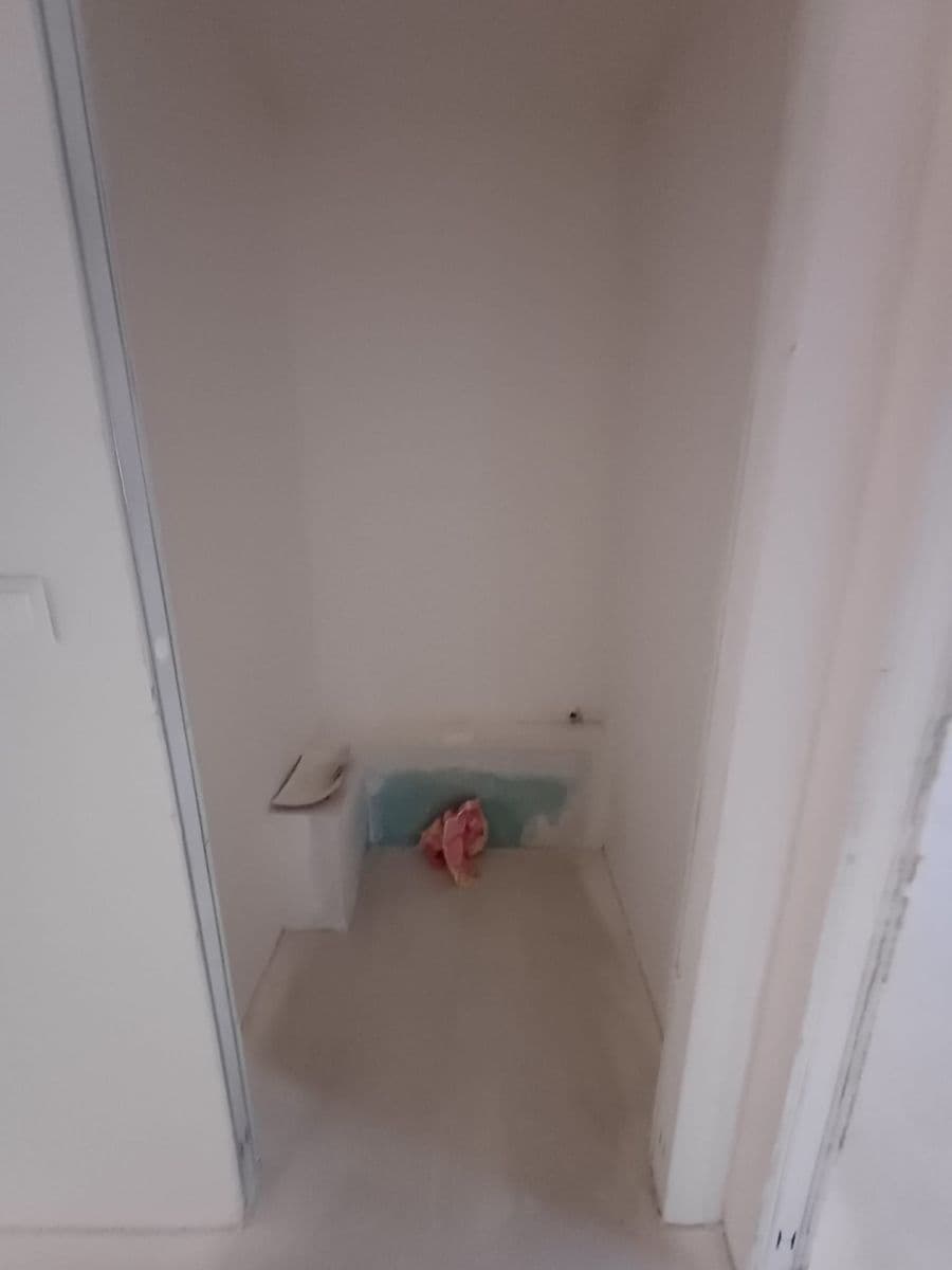 Prodej domu 174 m², pozemek 350 m², Šoporňa, Trnavský kraj Prodej domu 174 m², pozemek 350 m², Šoporňa, Trnavský kraj