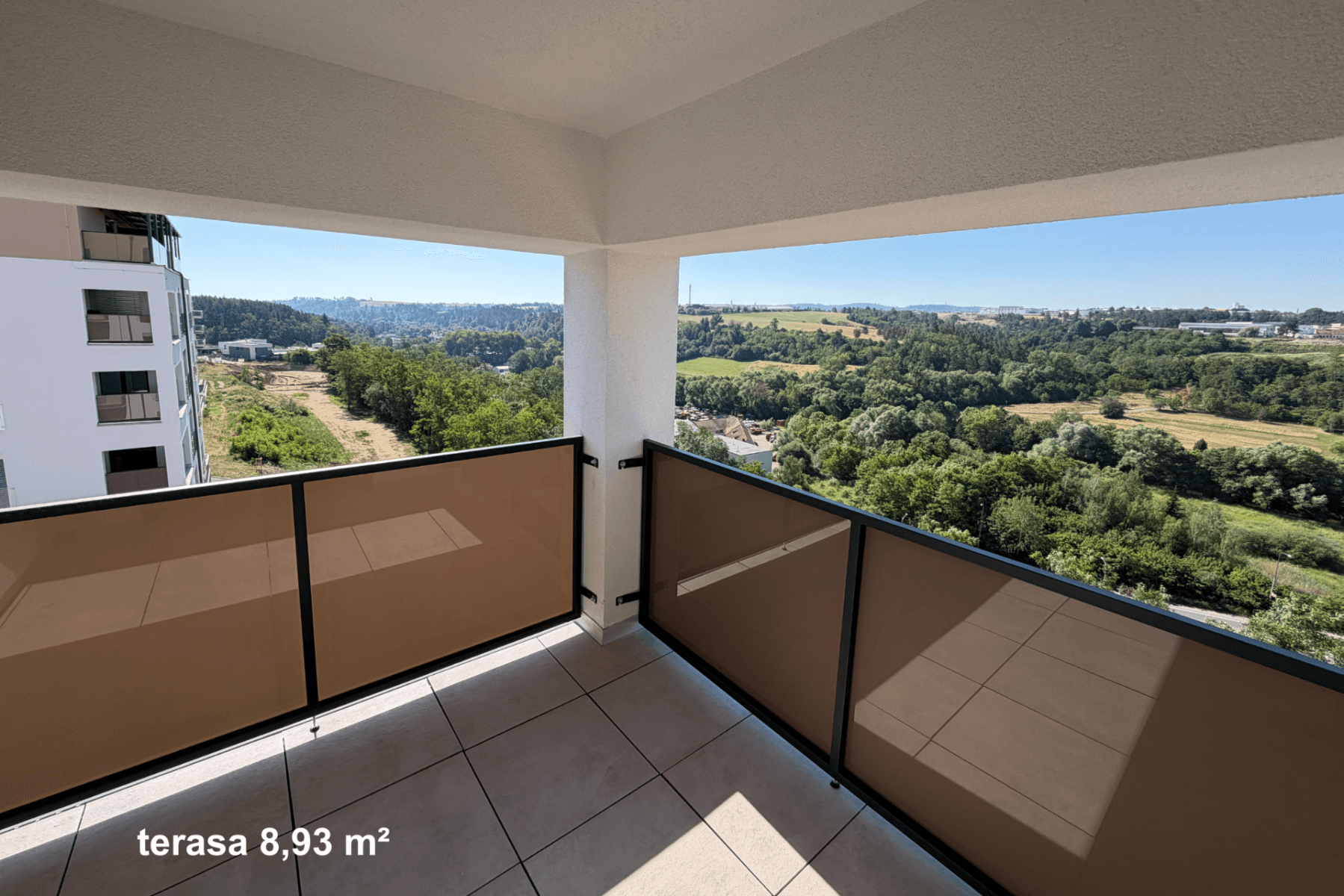Pronájem bytu 2+kk 60 m², Modřínová, Třebíč, Kraj Vysočina Pronájem bytu 2+kk 60 m², Modřínová, Třebíč, Kraj Vysočina