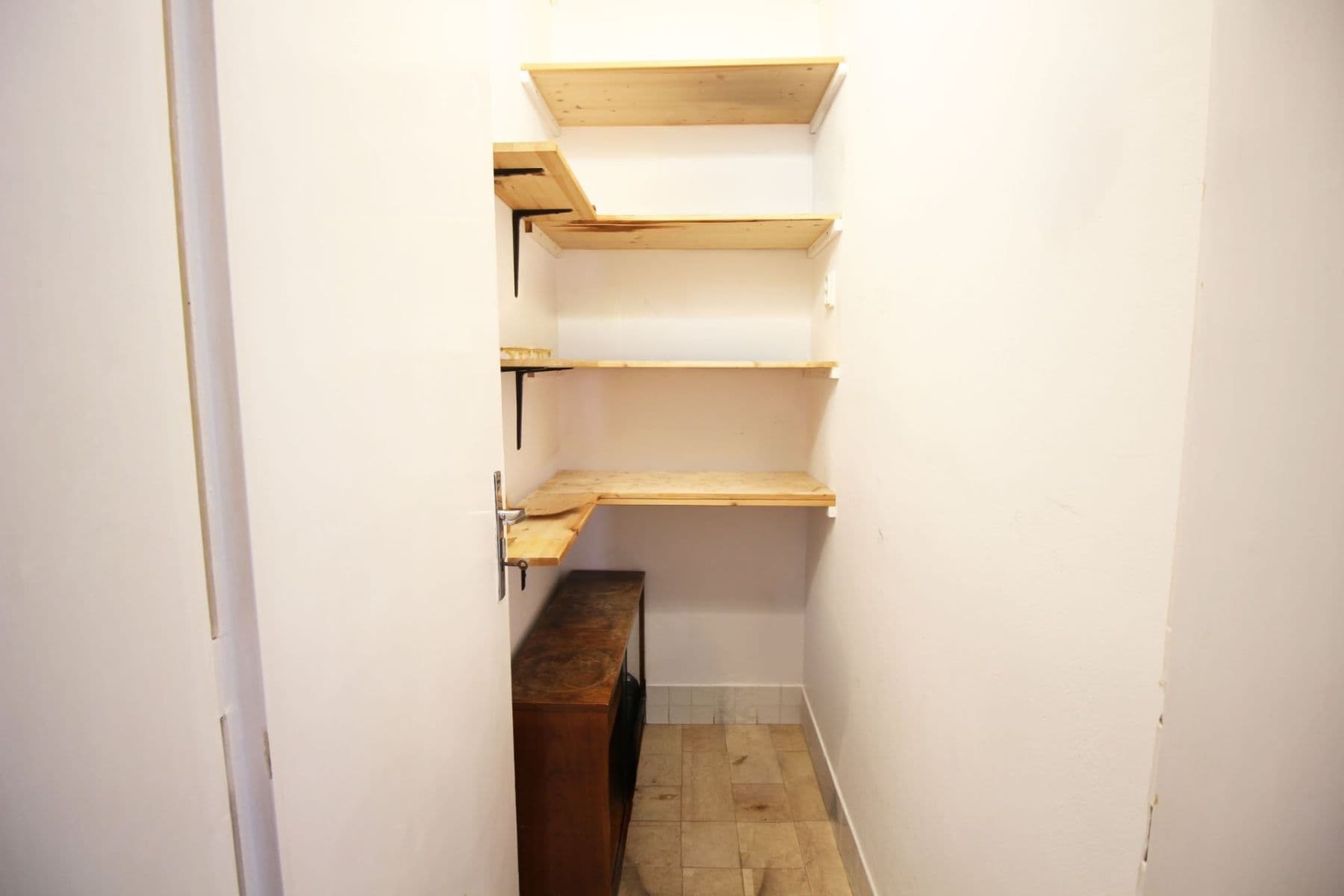 Pronájem bytu 4+kk 90 m², Barrandova, Kladno, Středočeský kraj Pronájem bytu 4+kk 90 m², Barrandova, Kladno, Středočeský kraj