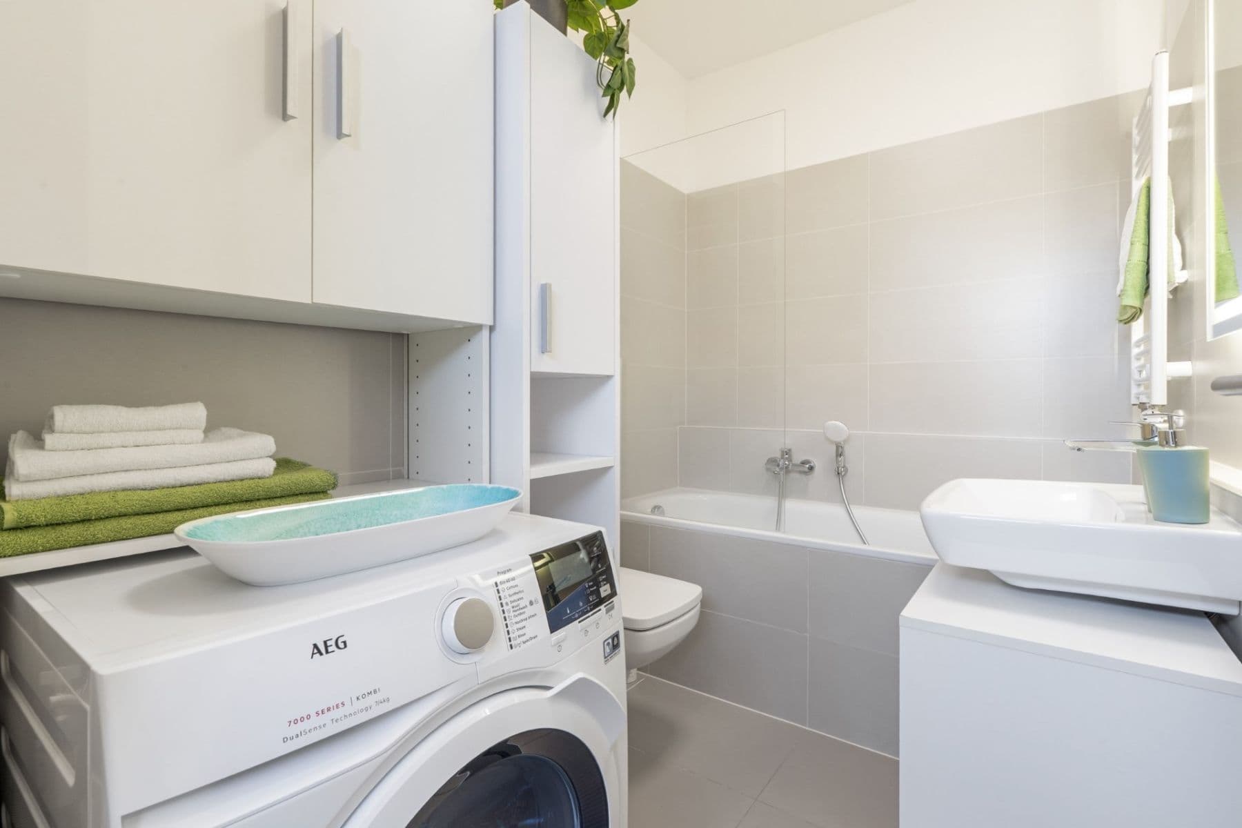 Pronájem bytu 2+kk 53 m², Plotní, Brno, Jihomoravský kraj Pronájem bytu 2+kk 53 m², Plotní, Brno, Jihomoravský kraj