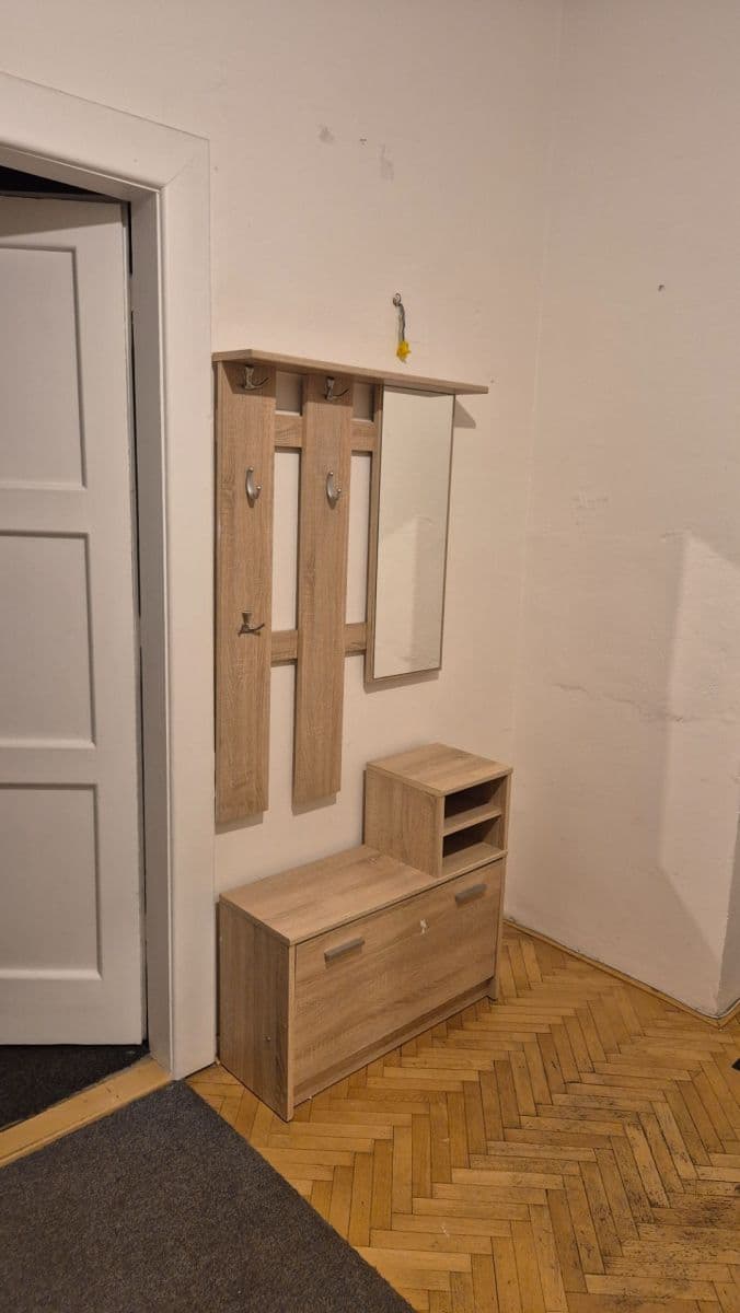 Pronájem bytu 2+kk 62 m², Na Zlatnici, Praha, Praha Pronájem bytu 2+kk 62 m², Na Zlatnici, Praha, Praha