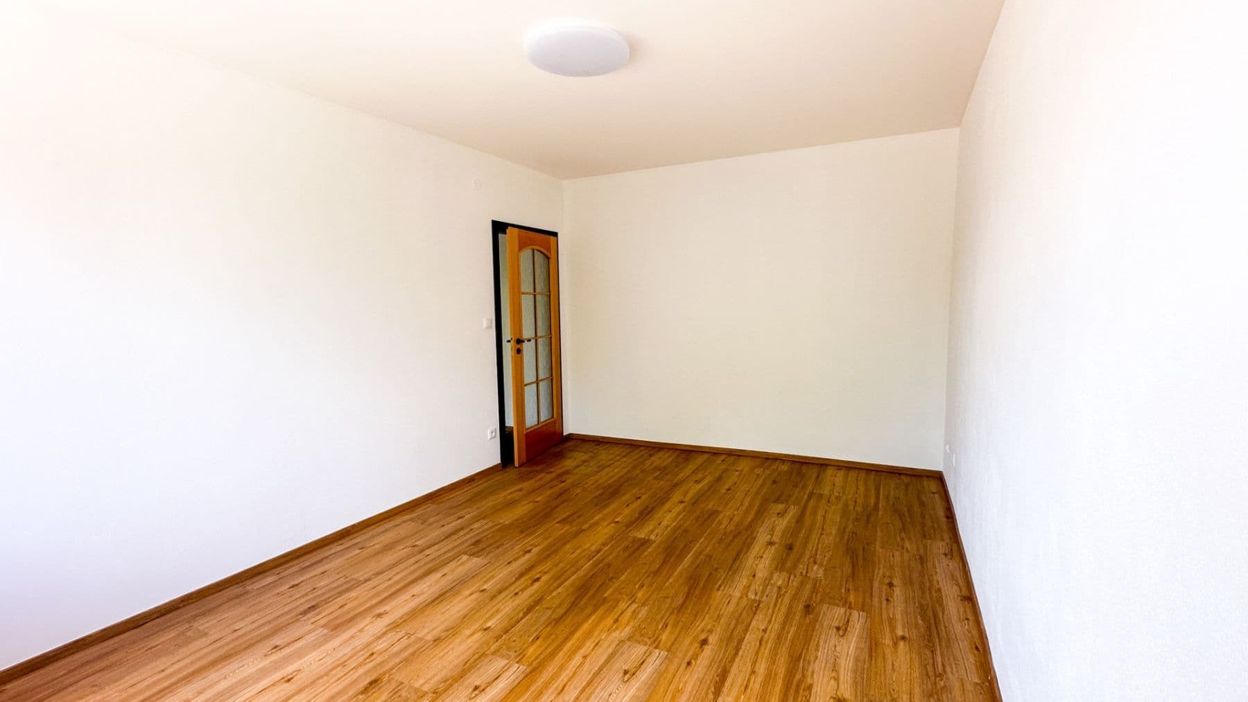 Pronájem bytu 3+1 80 m², Stonařov, Kraj Vysočina Pronájem bytu 3+1 80 m², Stonařov, Kraj Vysočina