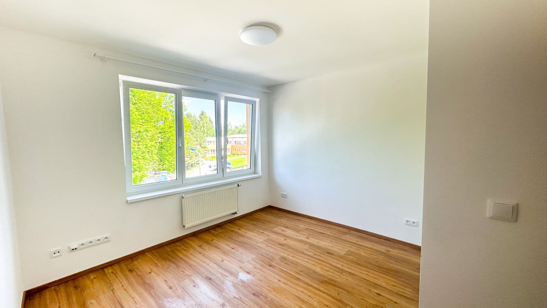 Pronájem bytu 3+1 80 m², Stonařov, Kraj Vysočina Pronájem bytu 3+1 80 m², Stonařov, Kraj Vysočina