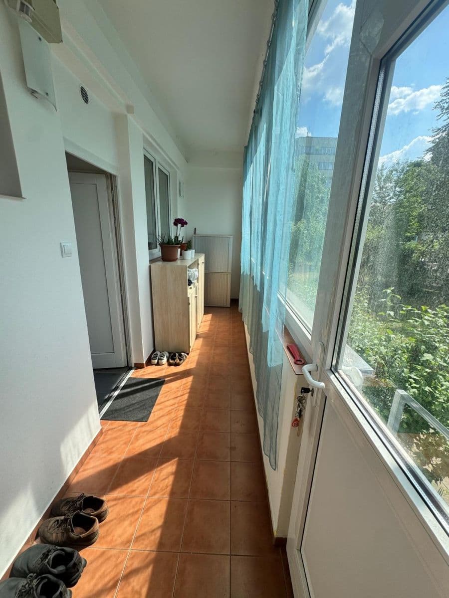 Pronájem bytu 2+kk 56 m², Osadní, Praha, Praha Pronájem bytu 2+kk 56 m², Osadní, Praha, Praha