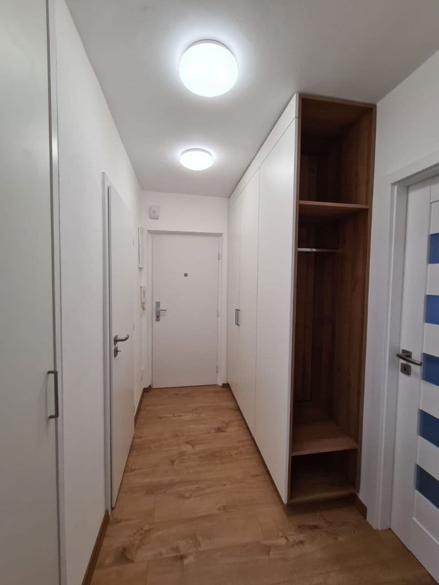 Pronájem bytu 3+kk 62 m², U Stadionu, Chrudim, Pardubický kraj Pronájem bytu 3+kk 62 m², U Stadionu, Chrudim, Pardubický kraj