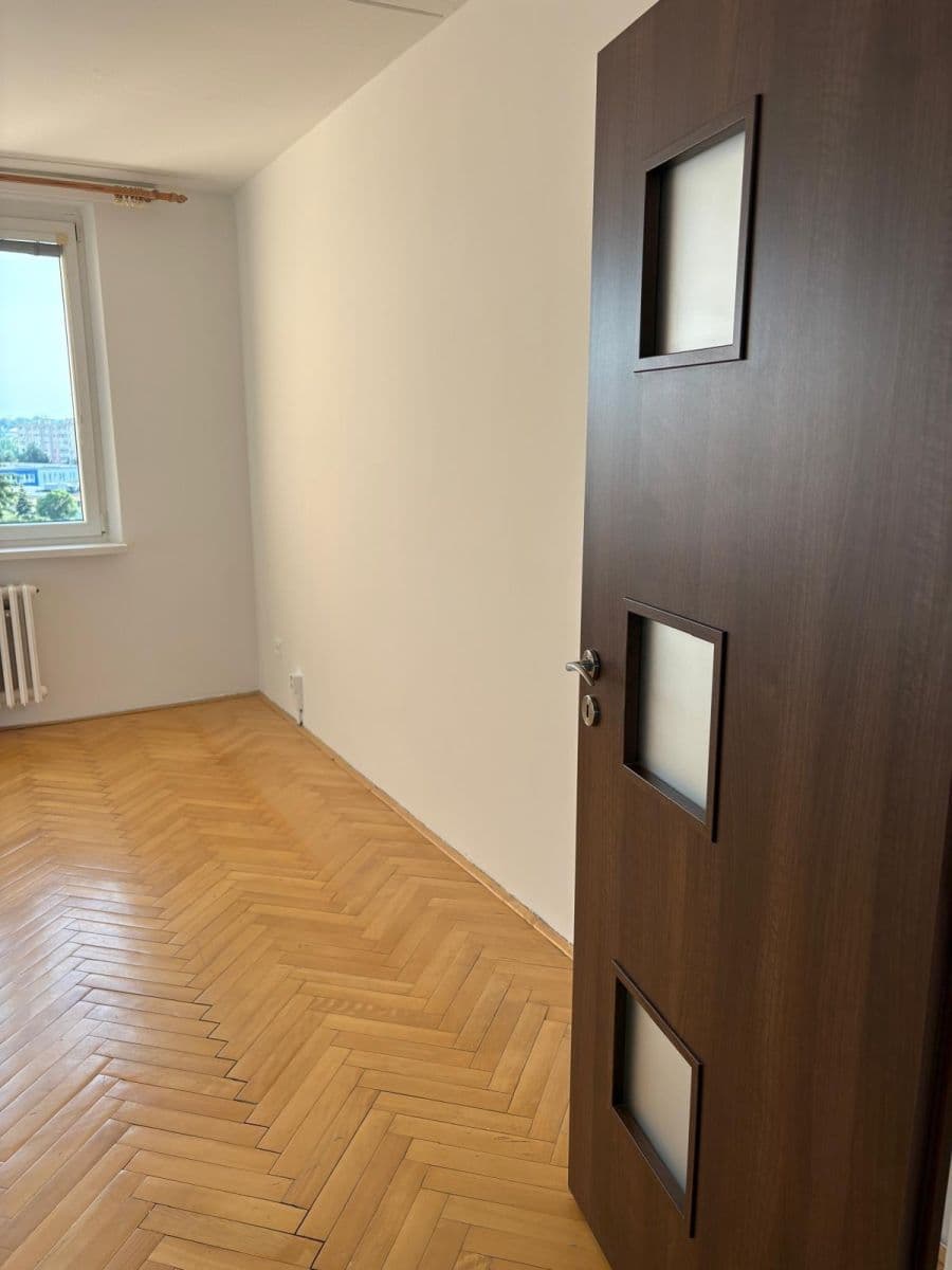 Pronájem bytu 2+1 57 m², kpt. Jaroše, Olomouc, Olomoucký kraj Pronájem bytu 2+1 57 m², kpt. Jaroše, Olomouc, Olomoucký kraj