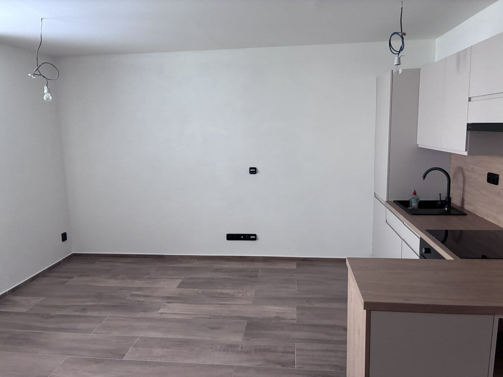Pronájem bytu 3+kk 79 m², Jabloňová, Orlová, Moravskoslezský kraj Pronájem bytu 3+kk 79 m², Jabloňová, Orlová, Moravskoslezský kraj