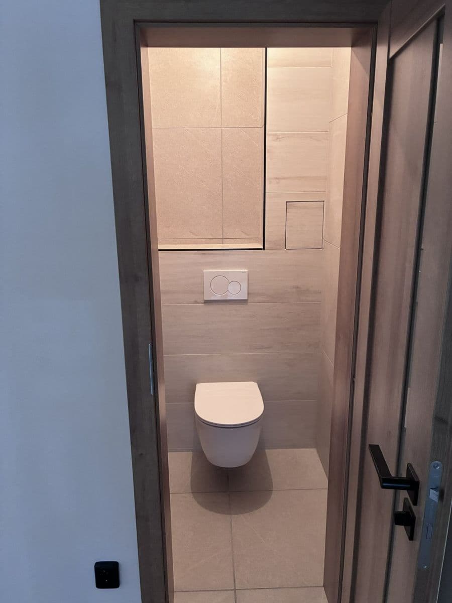 Pronájem bytu 3+kk 79 m², Jabloňová, Orlová, Moravskoslezský kraj Pronájem bytu 3+kk 79 m², Jabloňová, Orlová, Moravskoslezský kraj