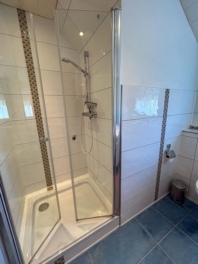 Pronájem domu 100 m², pozemek 300 m², Vereinsstr. 18, Bocholt, Severní Porýní-Vestfálsko Pronájem domu 100 m², pozemek 300 m², Vereinsstr. 18, Bocholt, Severní Porýní-Vestfálsko