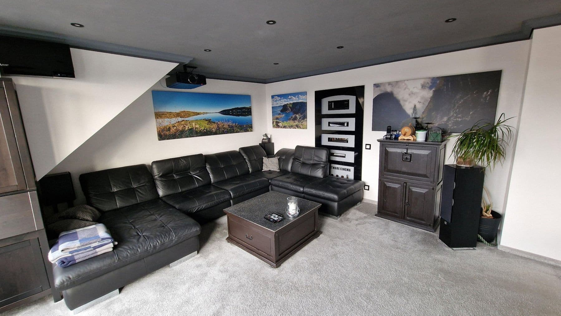 Pronájem bytu 3+kk 96 m², Hünxe, Severní Porýní-Vestfálsko Pronájem bytu 3+kk 96 m², Hünxe, Severní Porýní-Vestfálsko