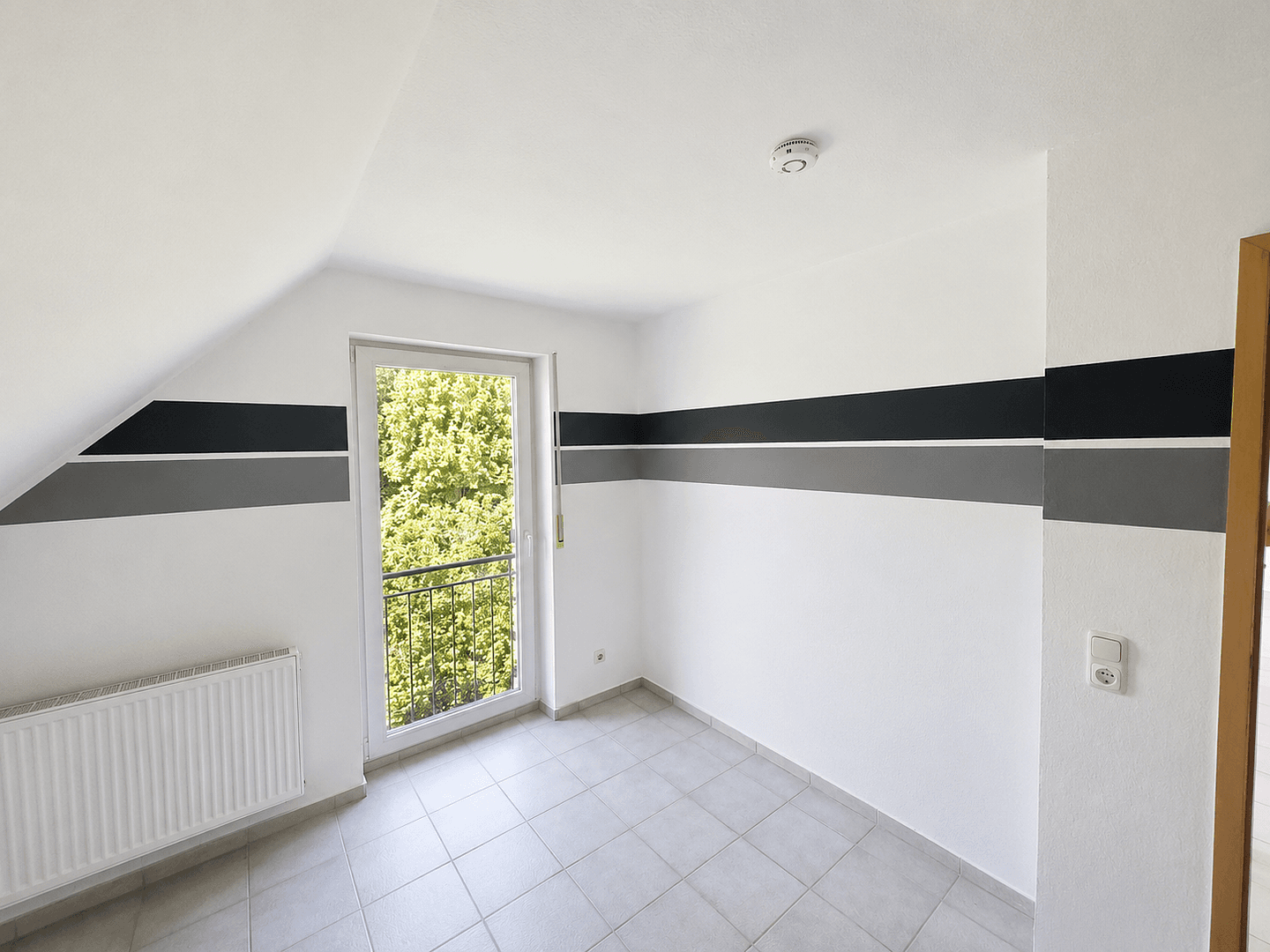 Pronájem bytu 3+1 57 m², Zum Wiesenrain 6, Rackwitz, Sasko Pronájem bytu 3+1 57 m², Zum Wiesenrain 6, Rackwitz, Sasko