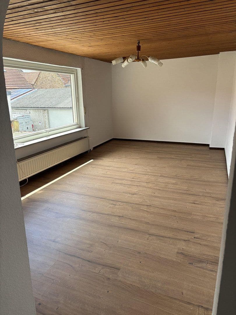 Pronájem domu 95 m², pozemek 157 m², Untere Bahnhofstraße 4, Worms, Porýní-Falc Pronájem domu 95 m², pozemek 157 m², Untere Bahnhofstraße 4, Worms, Porýní-Falc