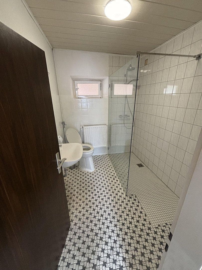 Pronájem domu 95 m², pozemek 157 m², Untere Bahnhofstraße 4, Worms, Porýní-Falc Pronájem domu 95 m², pozemek 157 m², Untere Bahnhofstraße 4, Worms, Porýní-Falc