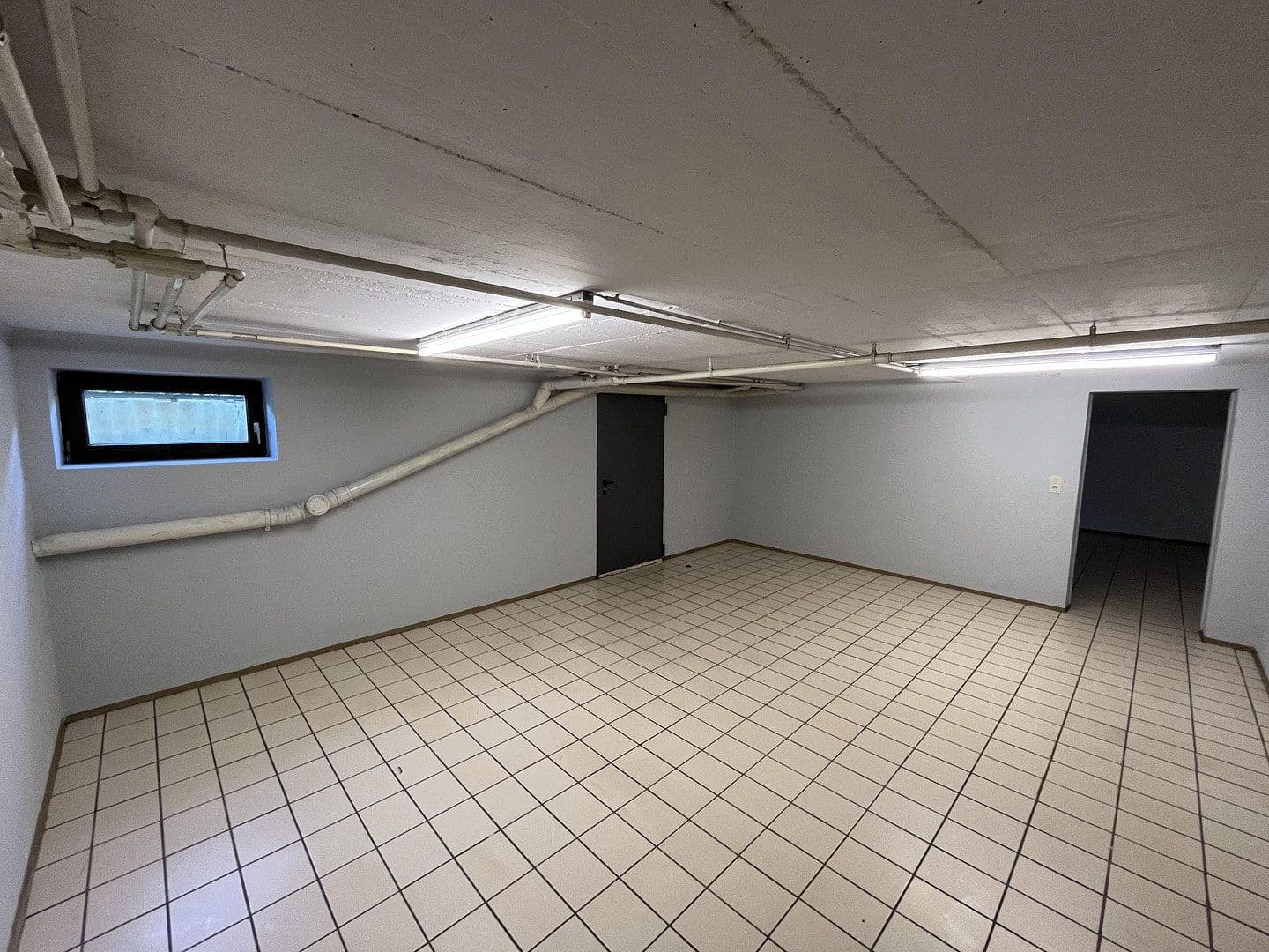 Prodej domu 186 m², pozemek 1.900 m², Eichendorf, Bavorsko Prodej domu 186 m², pozemek 1.900 m², Eichendorf, Bavorsko