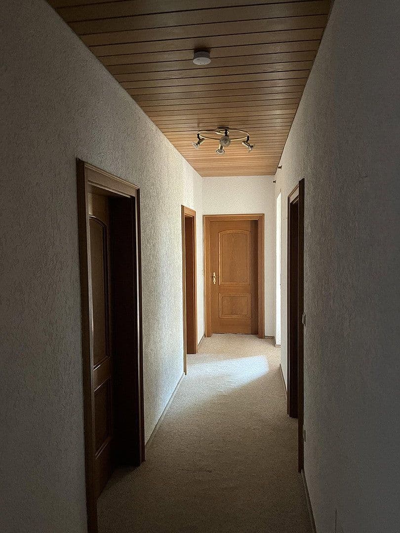Prodej domu 186 m², pozemek 1.900 m², Eichendorf, Bavorsko Prodej domu 186 m², pozemek 1.900 m², Eichendorf, Bavorsko