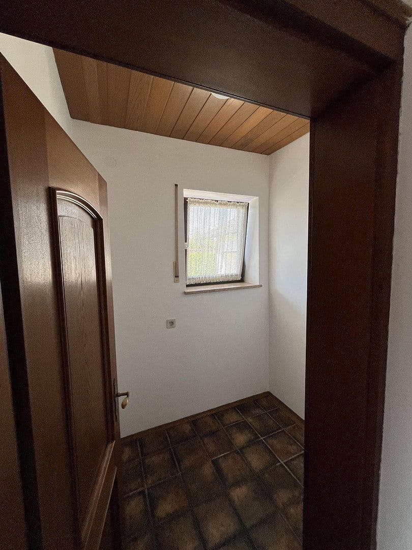 Prodej domu 186 m², pozemek 1.900 m², Eichendorf, Bavorsko Prodej domu 186 m², pozemek 1.900 m², Eichendorf, Bavorsko