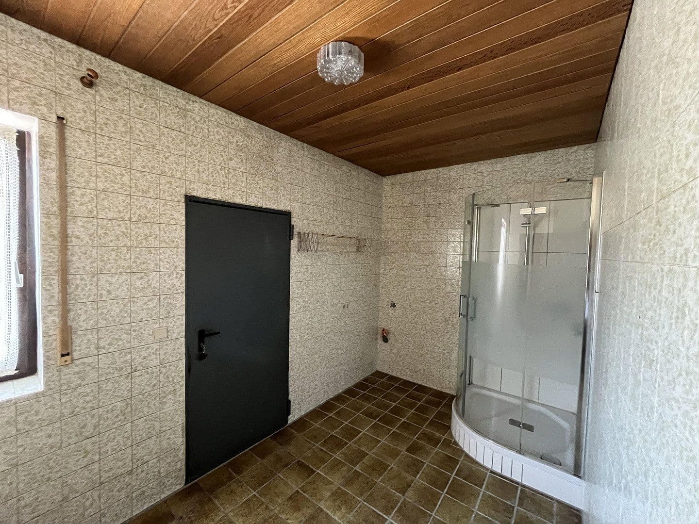Prodej domu 186 m², pozemek 1.900 m², Eichendorf, Bavorsko Prodej domu 186 m², pozemek 1.900 m², Eichendorf, Bavorsko