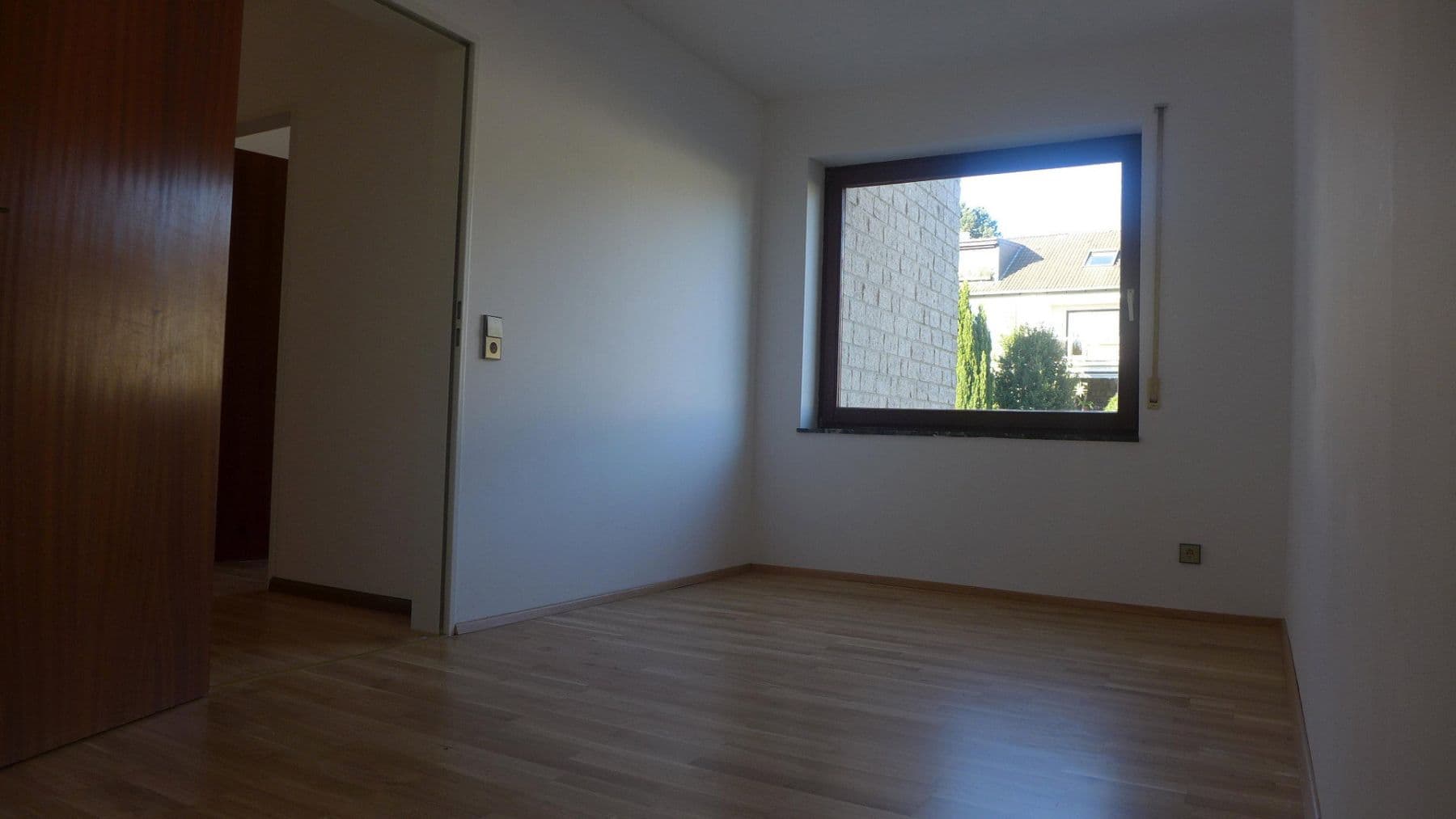 Prodej bytu 4+1 126 m², Erkrath, Severní Porýní-Vestfálsko Prodej bytu 4+1 126 m², Erkrath, Severní Porýní-Vestfálsko