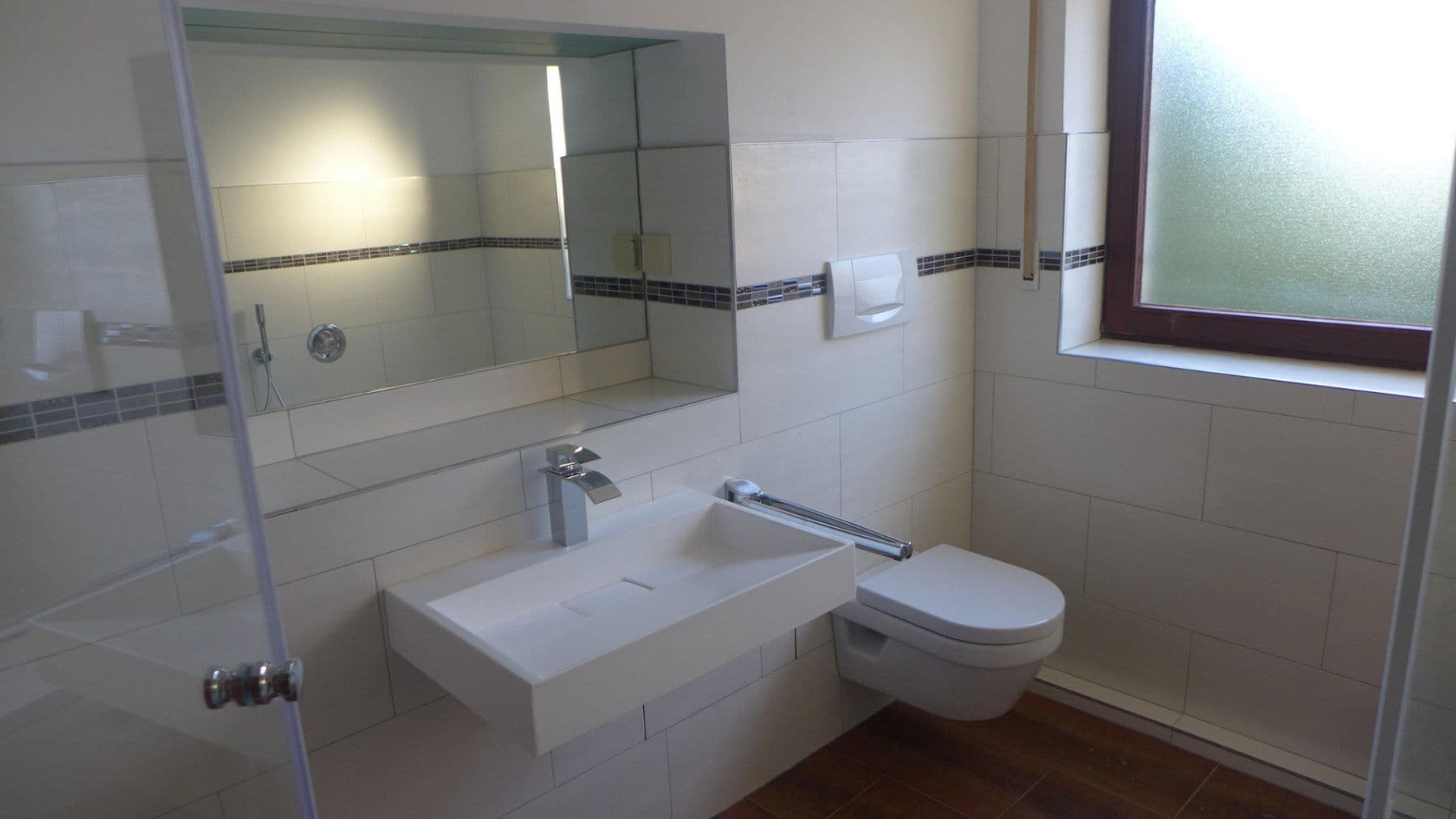 Prodej bytu 4+1 126 m², Erkrath, Severní Porýní-Vestfálsko Prodej bytu 4+1 126 m², Erkrath, Severní Porýní-Vestfálsko