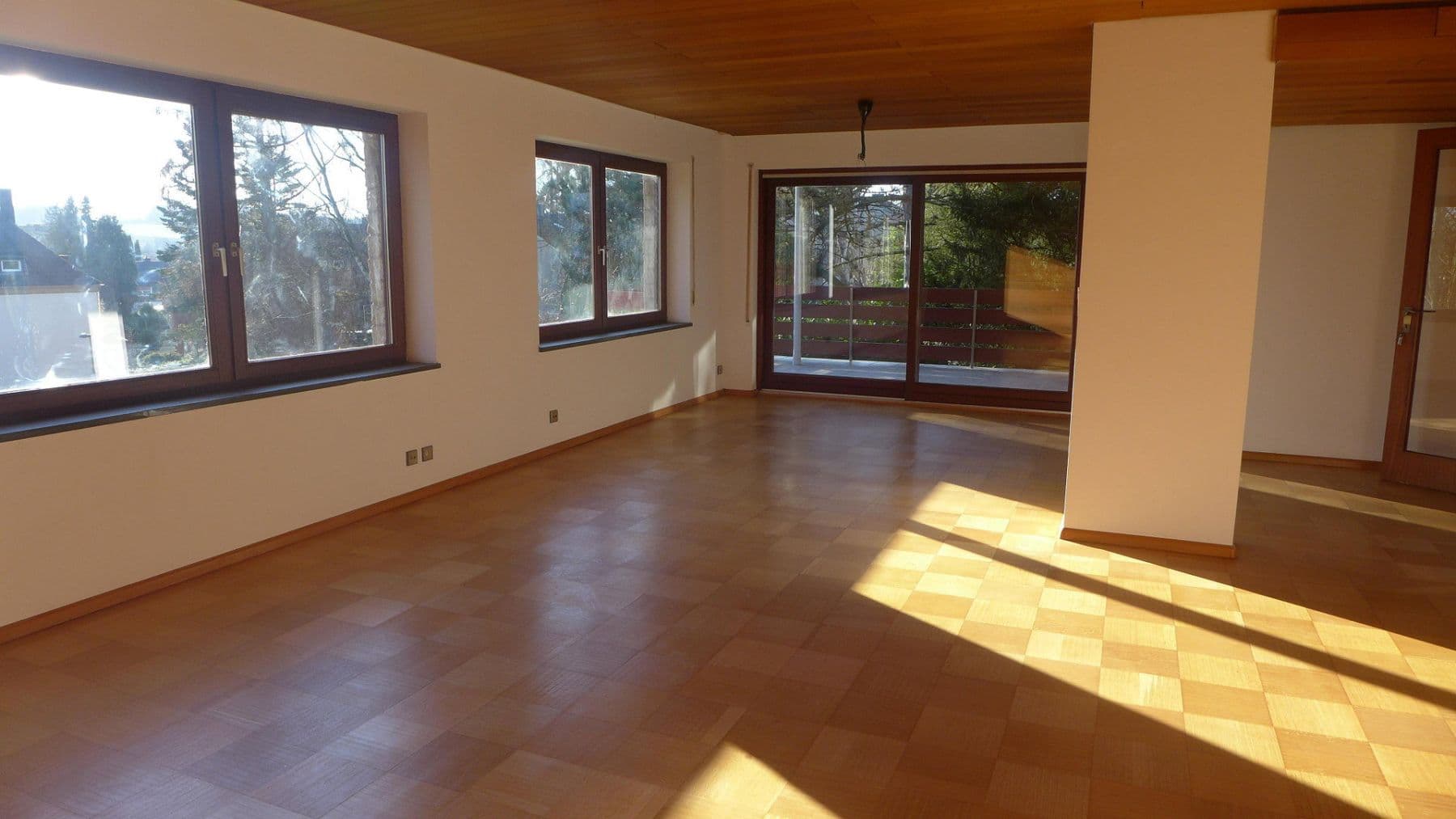 Prodej bytu 4+1 126 m², Erkrath, Severní Porýní-Vestfálsko Prodej bytu 4+1 126 m², Erkrath, Severní Porýní-Vestfálsko