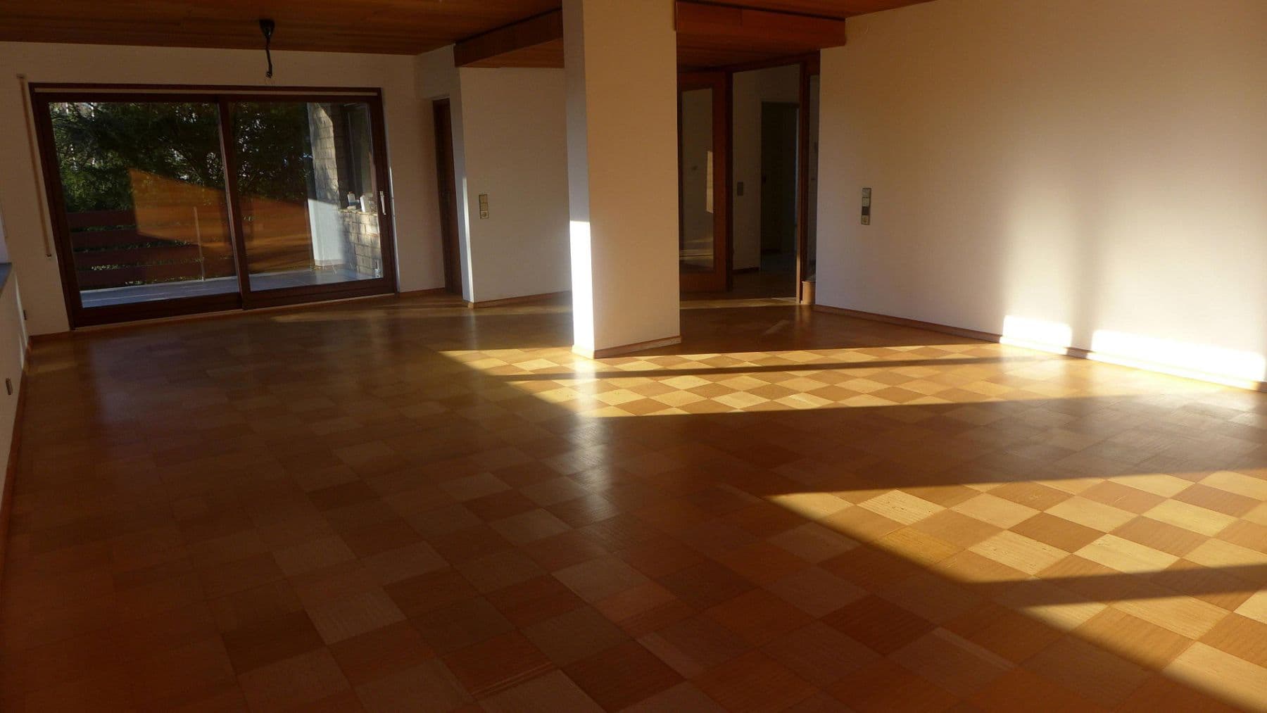 Prodej bytu 4+1 126 m², Erkrath, Severní Porýní-Vestfálsko Prodej bytu 4+1 126 m², Erkrath, Severní Porýní-Vestfálsko