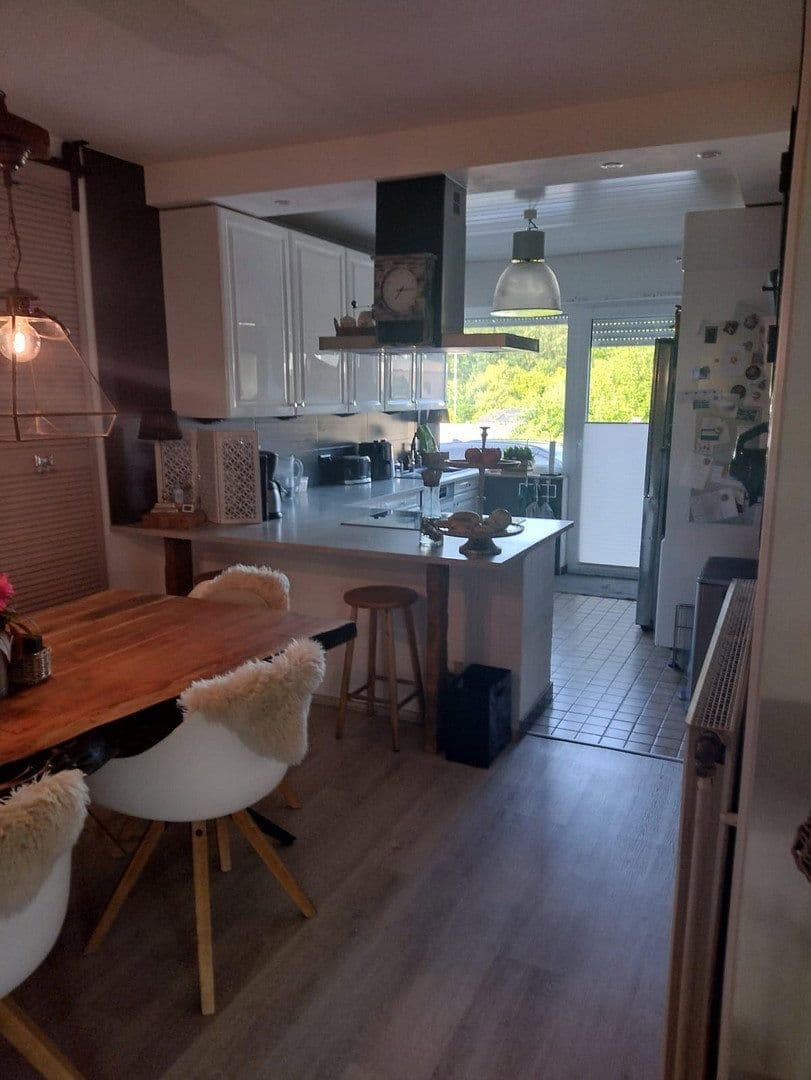 Prodej domu 148 m², pozemek 500 m², Bielefeld, Severní Porýní-Vestfálsko Prodej domu 148 m², pozemek 500 m², Bielefeld, Severní Porýní-Vestfálsko