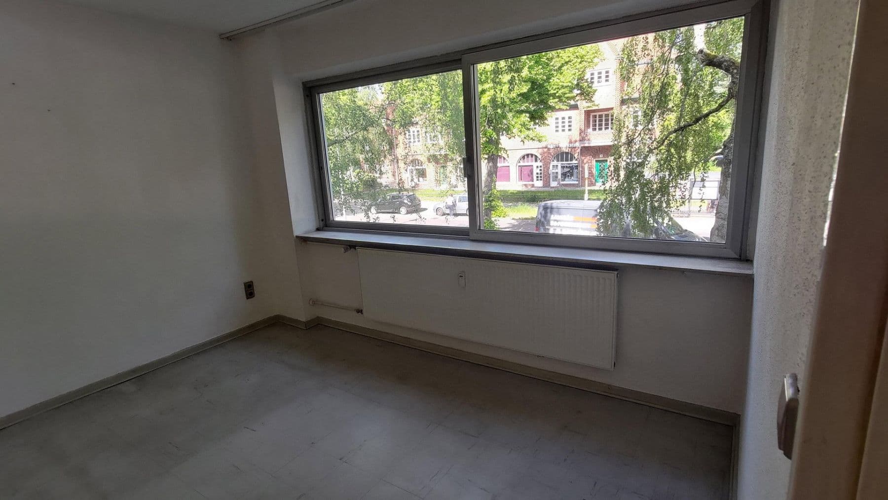 Prodej bytu 3+1 90 m², Berlin, Berlín Prodej bytu 3+1 90 m², Berlin, Berlín