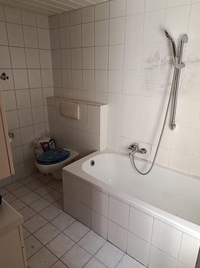 Prodej domu 95 m², pozemek 240 m², Thersienstraße 6, Hagenbach, Porýní-Falc Prodej domu 95 m², pozemek 240 m², Thersienstraße 6, Hagenbach, Porýní-Falc
