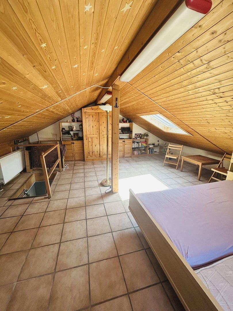 Prodej domu 95 m², pozemek 220 m², Singen (Hohentwiel), Bádensko-Württembersko Prodej domu 95 m², pozemek 220 m², Singen (Hohentwiel), Bádensko-Württembersko