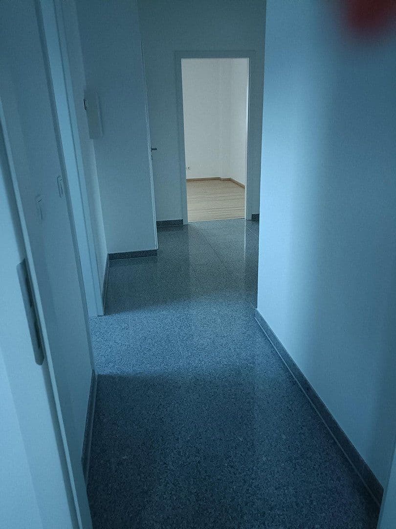 Pronájem bytu 3+kk 90 m², Reilingen, Bádensko-Württembersko Pronájem bytu 3+kk 90 m², Reilingen, Bádensko-Württembersko
