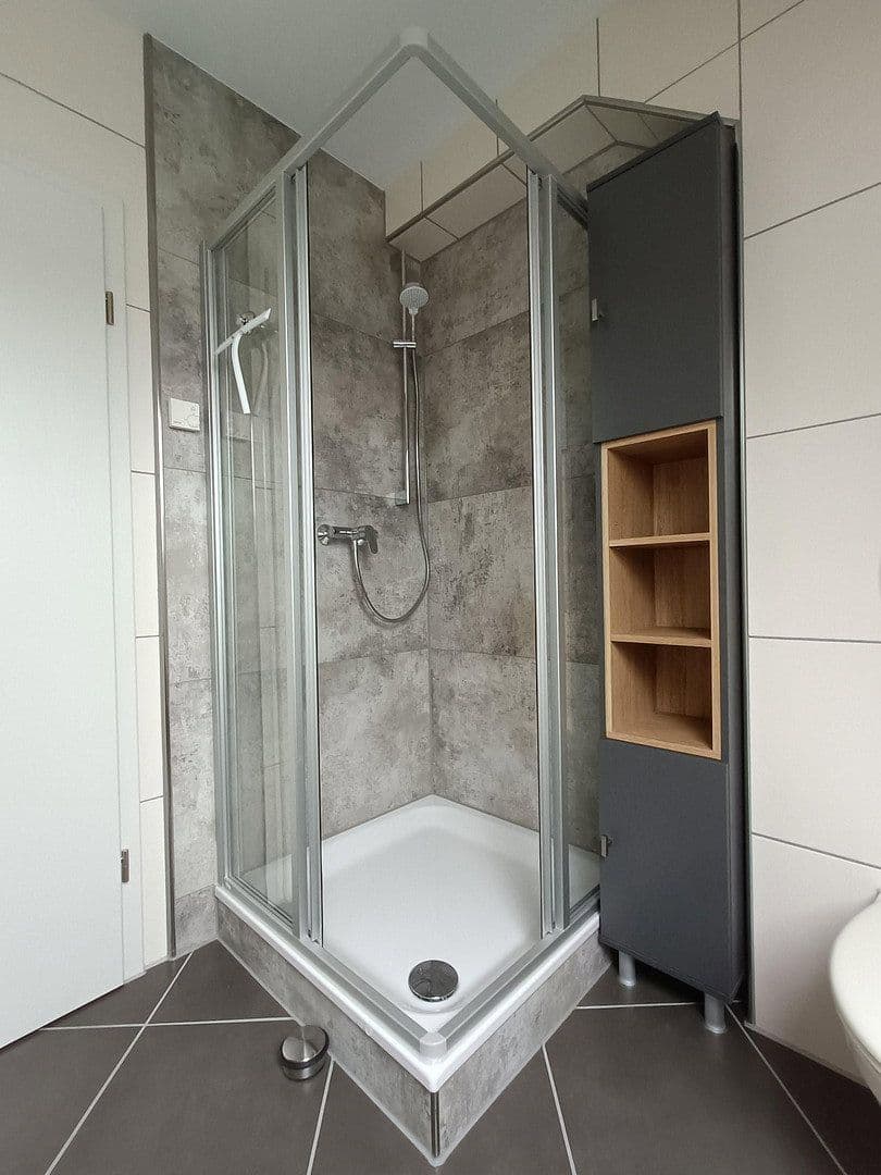 Pronájem bytu 3+kk 90 m², Reilingen, Bádensko-Württembersko Pronájem bytu 3+kk 90 m², Reilingen, Bádensko-Württembersko