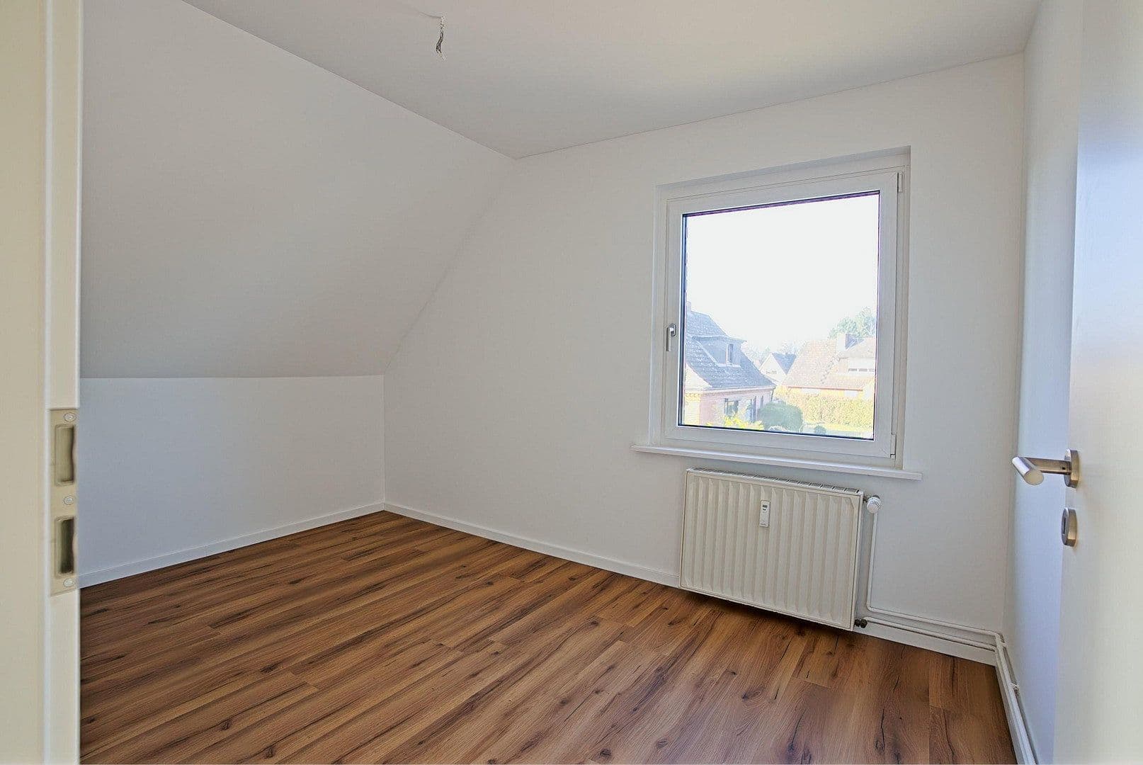 Pronájem bytu 4+1 102 m², Herrenruhmweg 9, Trittau, Šlesvicko-Holštýnsko Pronájem bytu 4+1 102 m², Herrenruhmweg 9, Trittau, Šlesvicko-Holštýnsko