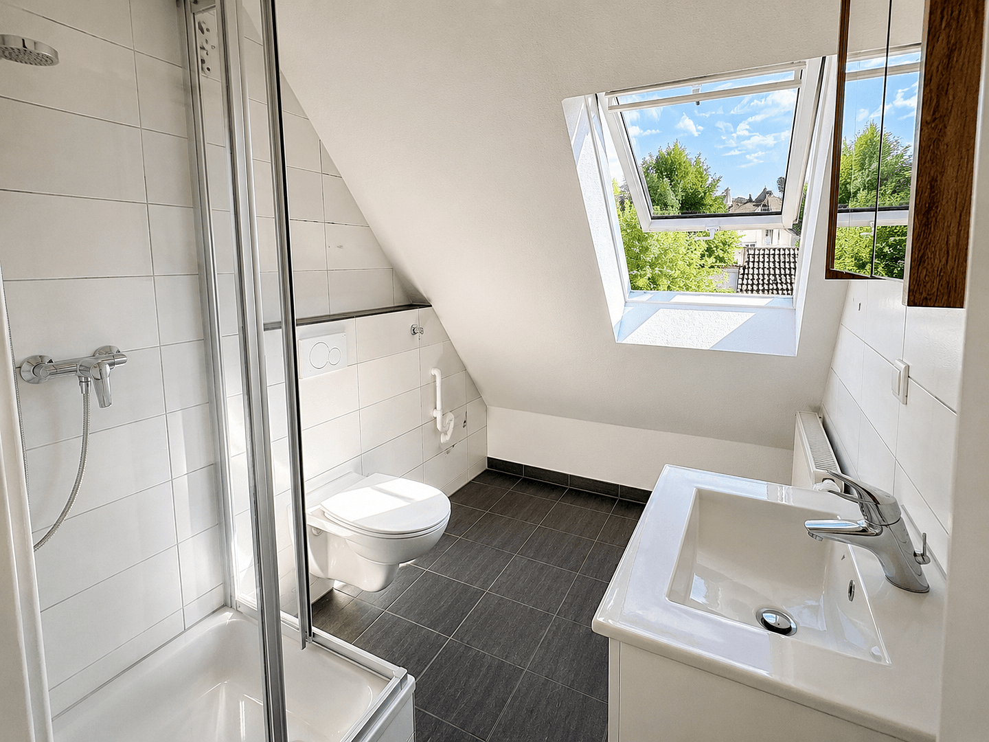 Prodej bytu 2+1 45 m², Friedrichstraße 8, Vaihingen an der Enz, Bádensko-Württembersko Prodej bytu 2+1 45 m², Friedrichstraße 8, Vaihingen an der Enz, Bádensko-Württembersko