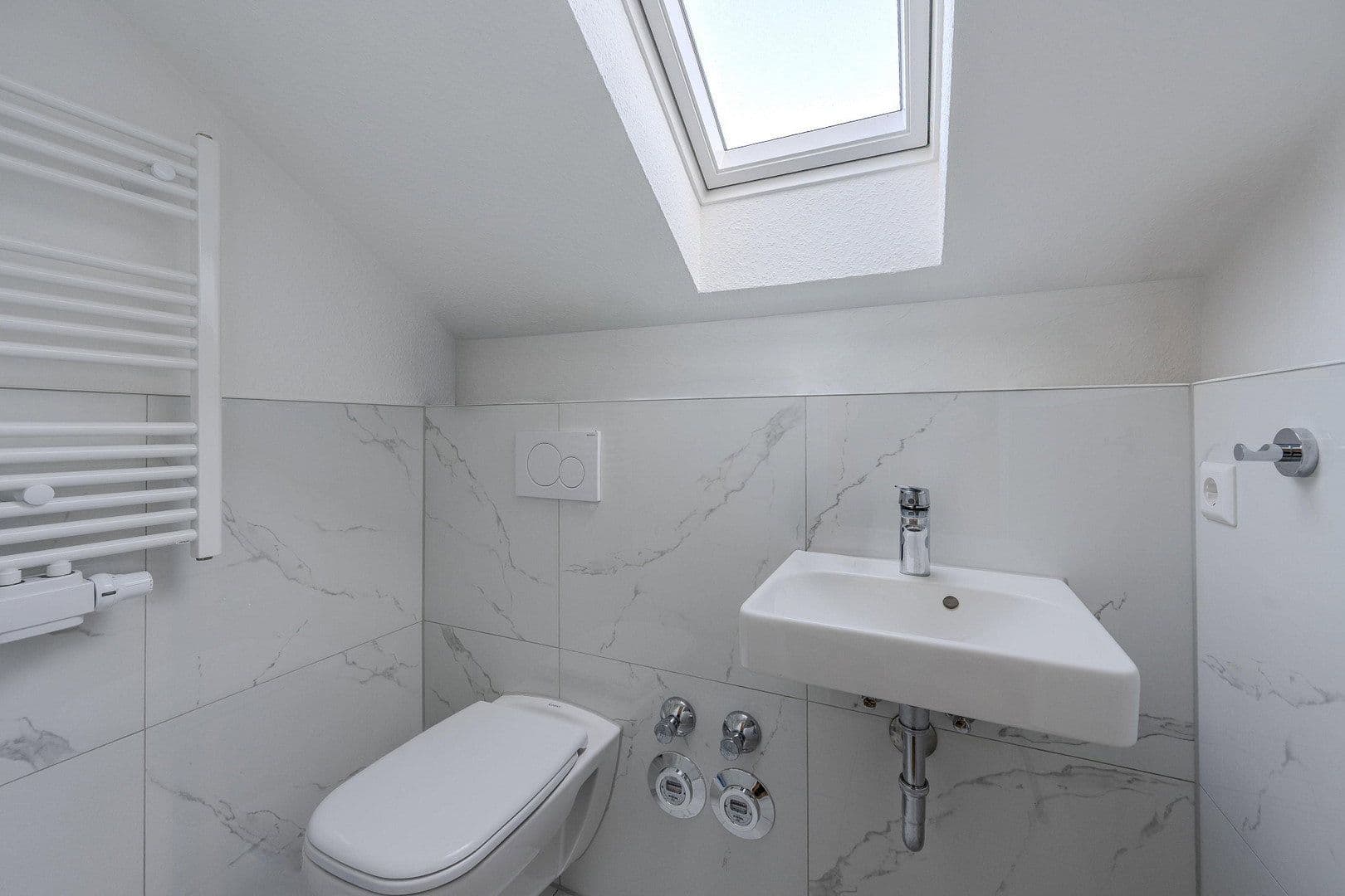 Pronájem bytu 2+1 46 m², Dürrenstraße 9 (bald leerstehend), Oberstenfeld, Bádensko-Württembersko Pronájem bytu 2+1 46 m², Dürrenstraße 9 (bald leerstehend), Oberstenfeld, Bádensko-Württembersko