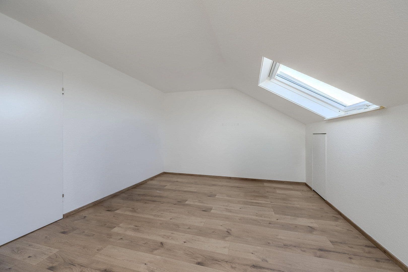 Pronájem bytu 2+1 46 m², Dürrenstraße 9 (bald leerstehend), Oberstenfeld, Bádensko-Württembersko Pronájem bytu 2+1 46 m², Dürrenstraße 9 (bald leerstehend), Oberstenfeld, Bádensko-Württembersko