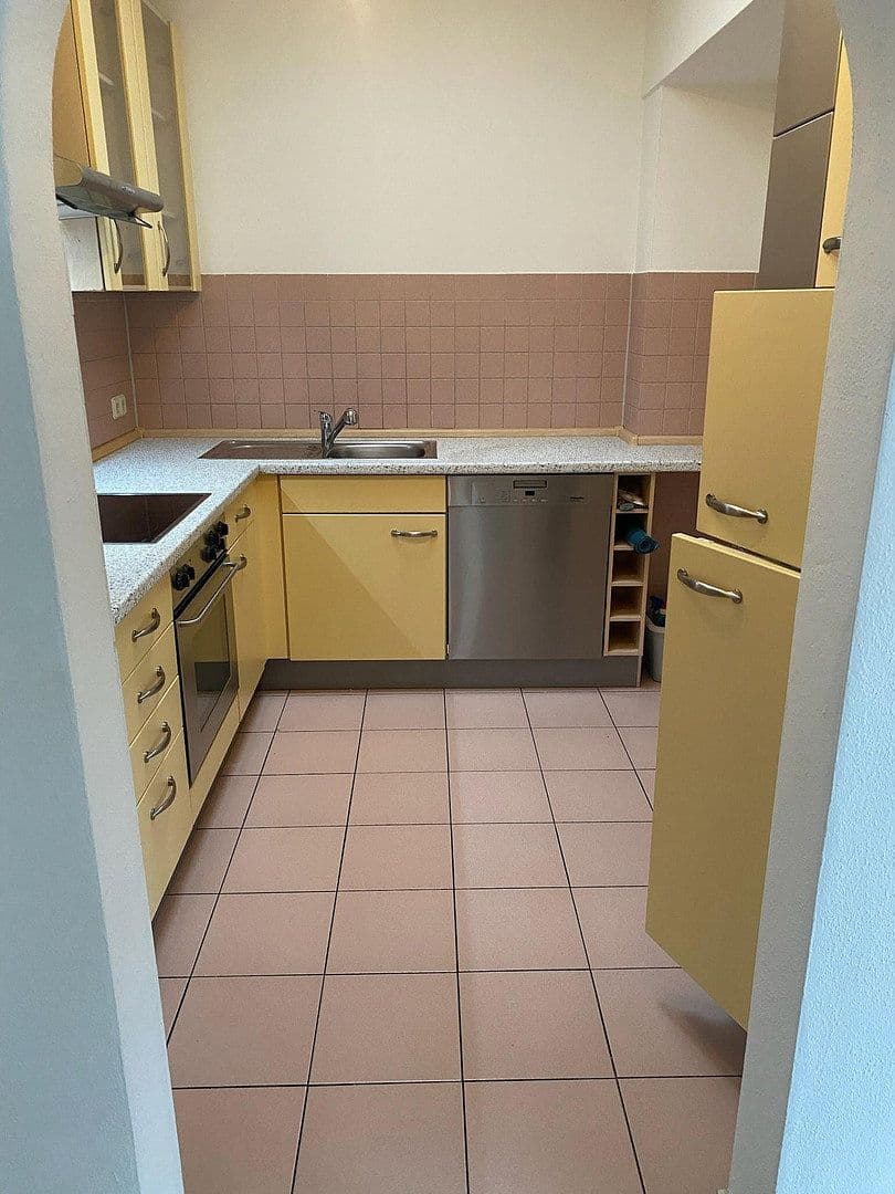 Pronájem bytu 4+1 123 m², Talhofstrasse 30, Gilching, Bavorsko Pronájem bytu 4+1 123 m², Talhofstrasse 30, Gilching, Bavorsko