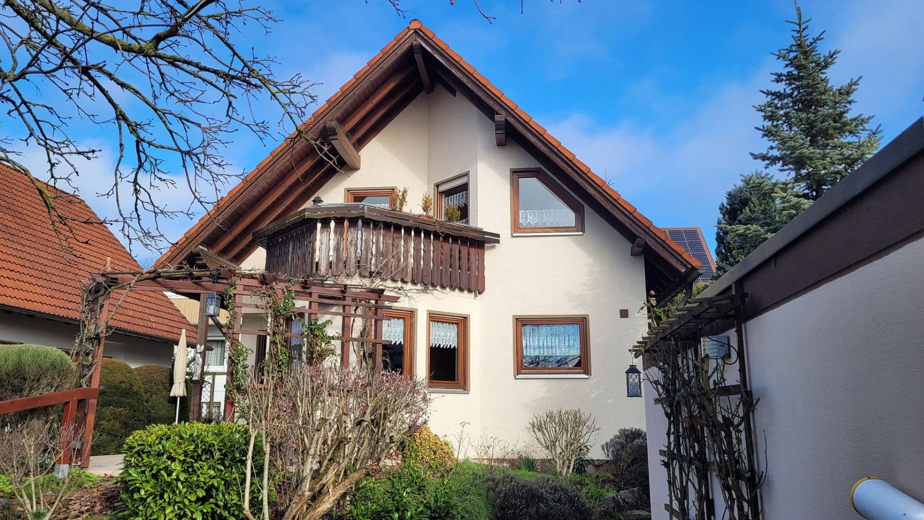 Prodej domu 106 m², pozemek 381 m², Rosenstr. 11/1, Schwieberdingen, Bádensko-Württembersko Prodej domu 106 m², pozemek 381 m², Rosenstr. 11/1, Schwieberdingen, Bádensko-Württembersko