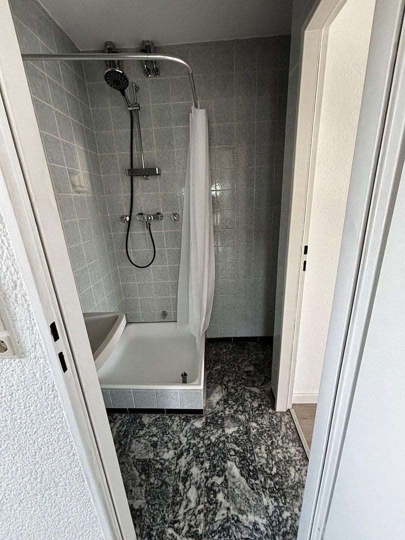 Pronájem bytu 1+kk 44 m², Frankfurt, Hessen Pronájem bytu 1+kk 44 m², Frankfurt, Hessen