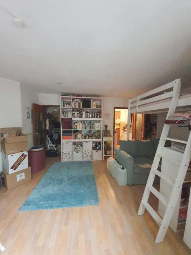 Pronájem bytu 1+1 25 m², Köln, Severní Porýní-Vestfálsko Pronájem bytu 1+1 25 m², Köln, Severní Porýní-Vestfálsko