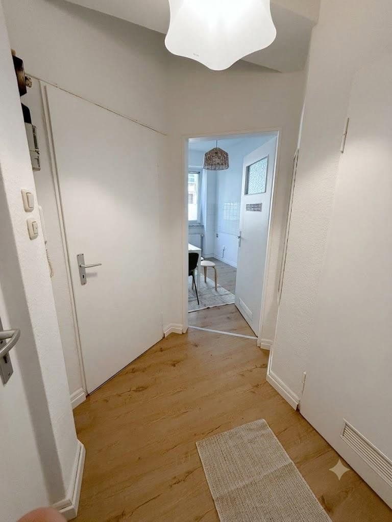 Pronájem bytu 1+1 40 m², Kaiser-Wilhelm-Ring 39, Mainz, Porýní-Falc Pronájem bytu 1+1 40 m², Kaiser-Wilhelm-Ring 39, Mainz, Porýní-Falc