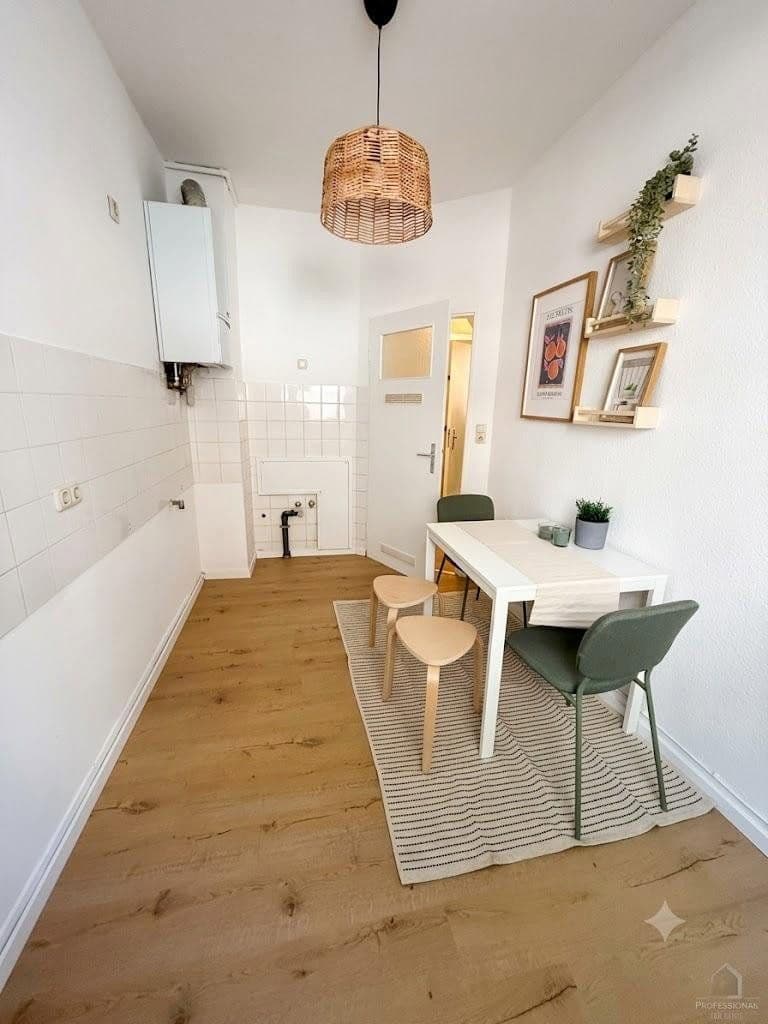 Pronájem bytu 1+1 40 m², Kaiser-Wilhelm-Ring 39, Mainz, Porýní-Falc Pronájem bytu 1+1 40 m², Kaiser-Wilhelm-Ring 39, Mainz, Porýní-Falc