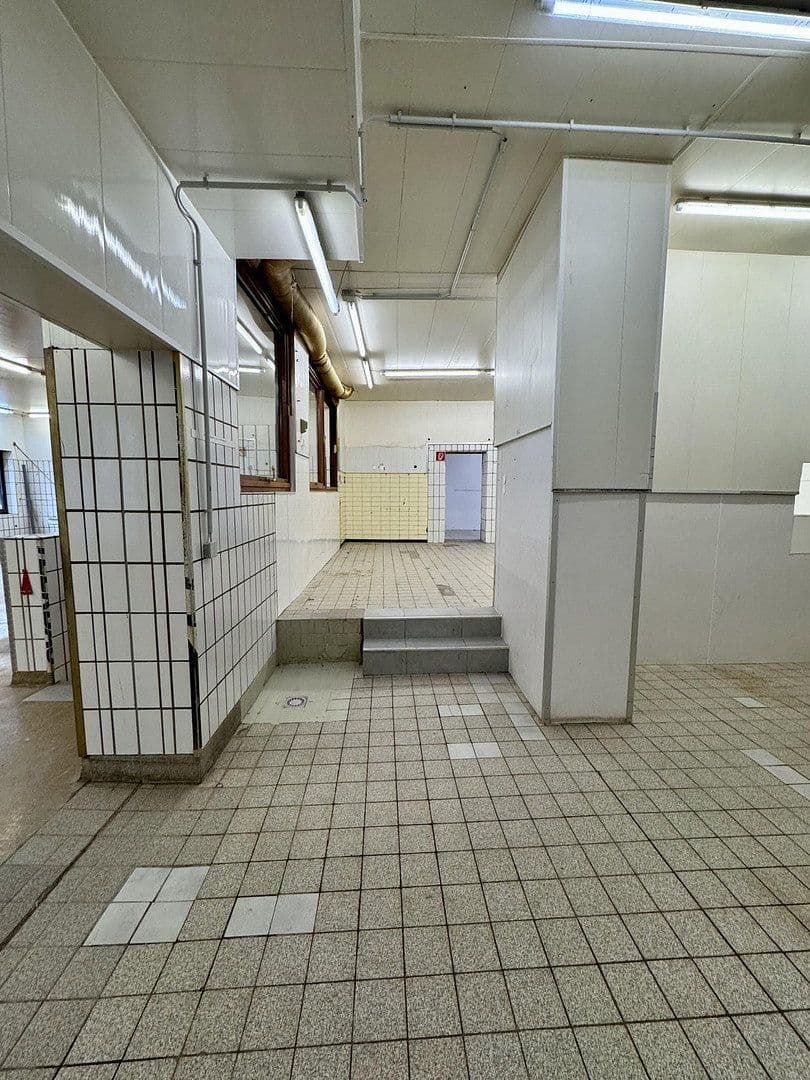 Pronájem nebytového prostoru 230 m², Bochumer Straße 36, Essen, Severní Porýní-Vestfálsko Pronájem nebytového prostoru 230 m², Bochumer Straße 36, Essen, Severní Porýní-Vestfálsko