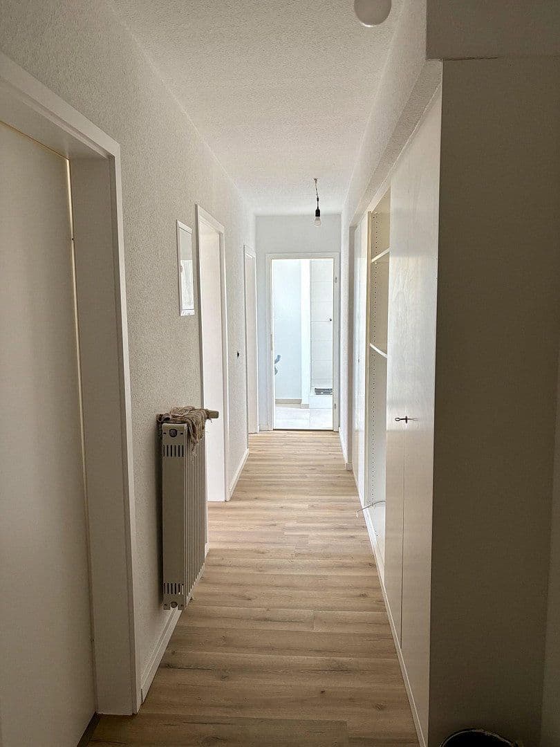 Pronájem bytu 2+1 52 m², Frankfurt, Hessen Pronájem bytu 2+1 52 m², Frankfurt, Hessen