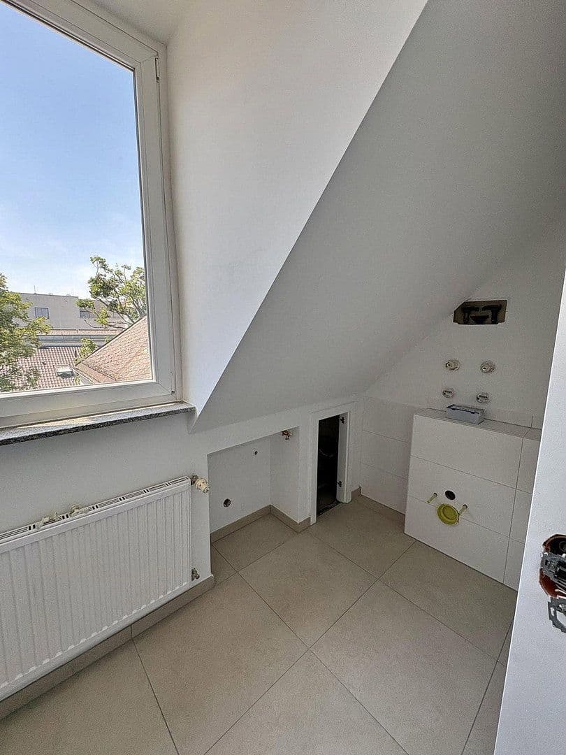 Pronájem bytu 2+1 52 m², Frankfurt, Hessen Pronájem bytu 2+1 52 m², Frankfurt, Hessen