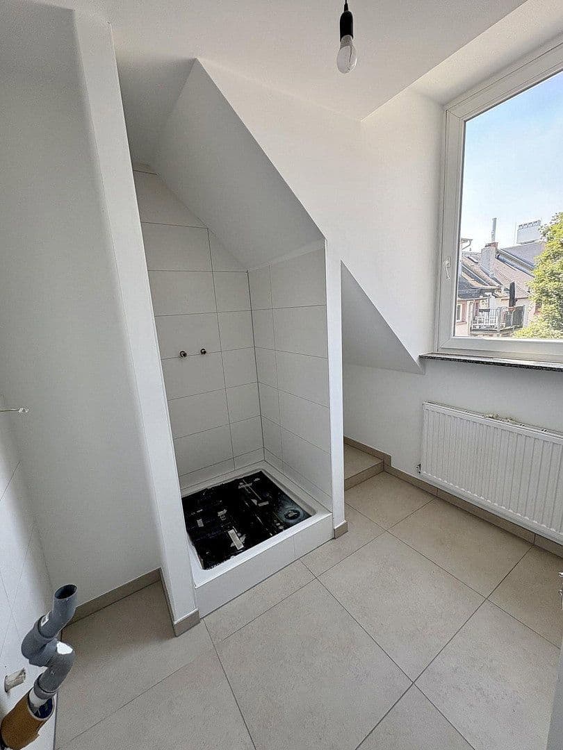 Pronájem bytu 2+1 52 m², Frankfurt, Hessen Pronájem bytu 2+1 52 m², Frankfurt, Hessen
