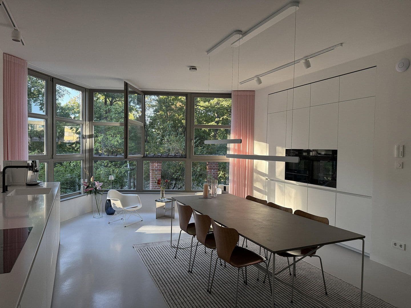 Prodej bytu 5+1 225 m², Berlin, Berlín Prodej bytu 5+1 225 m², Berlin, Berlín