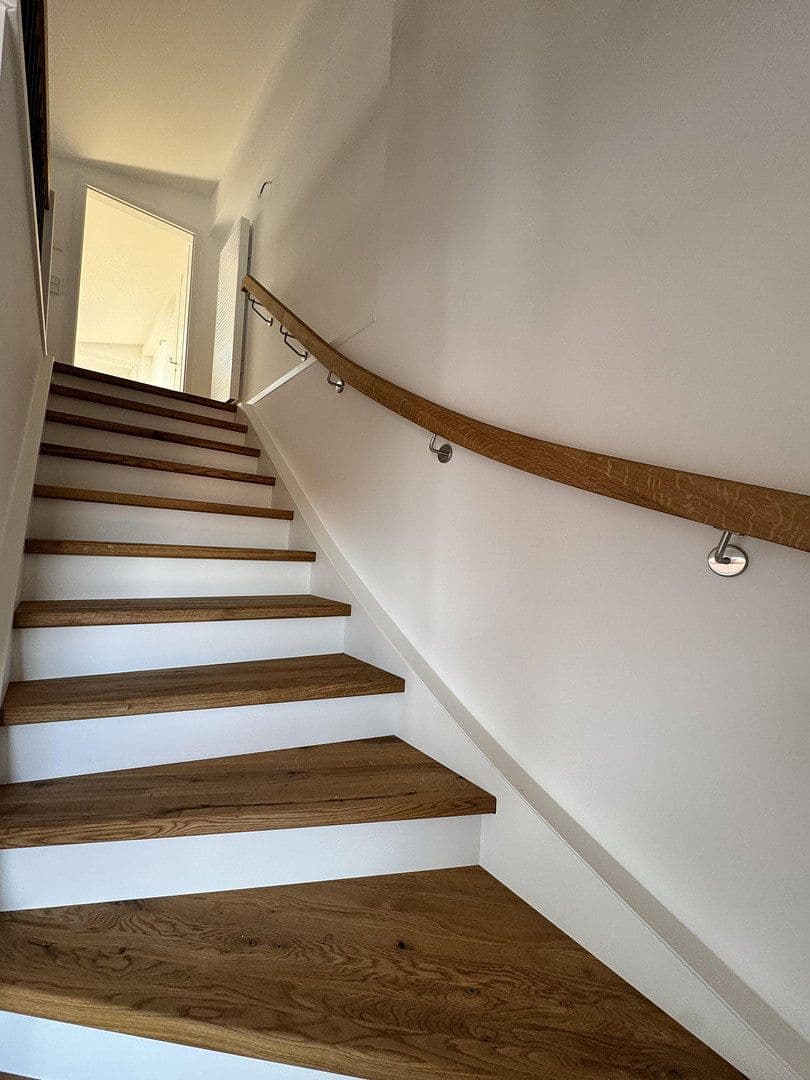 Pronájem bytu 4+1 123 m², Kilianistr. 2a, Mühlhausen/Thüringen, Durynsko Pronájem bytu 4+1 123 m², Kilianistr. 2a, Mühlhausen/Thüringen, Durynsko