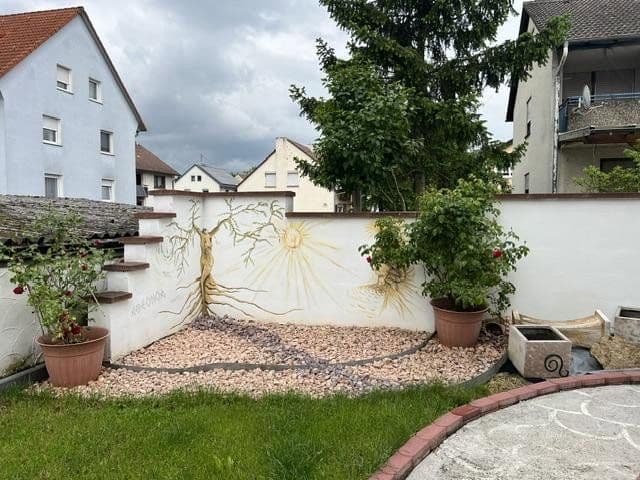 Prodej domu 154 m², pozemek 342 m², Kirchheim am Neckar, Bádensko-Württembersko Prodej domu 154 m², pozemek 342 m², Kirchheim am Neckar, Bádensko-Württembersko