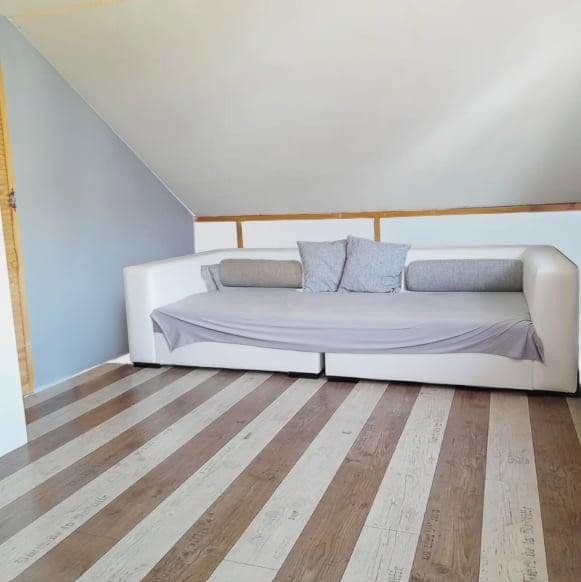 Prodej domu 154 m², pozemek 342 m², Kirchheim am Neckar, Bádensko-Württembersko Prodej domu 154 m², pozemek 342 m², Kirchheim am Neckar, Bádensko-Württembersko
