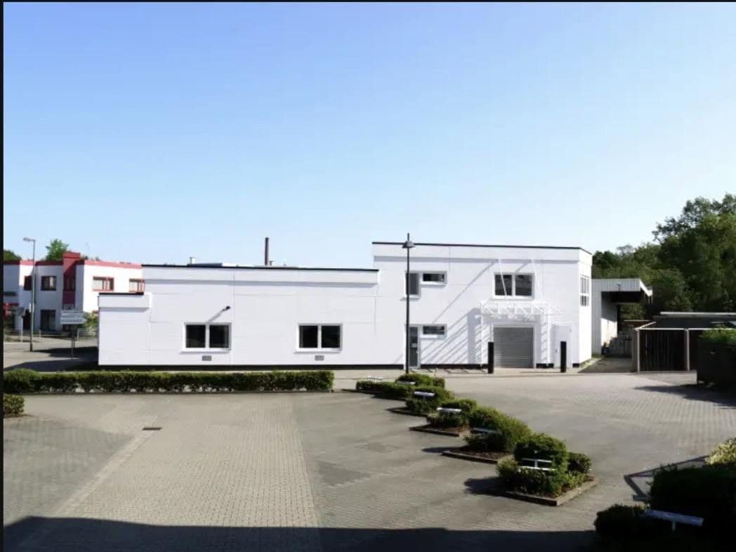 Pronájem nebytového prostoru 827 m², Heinrich-Held- Str. 34, Essen, Severní Porýní-Vestfálsko Pronájem nebytového prostoru 827 m², Heinrich-Held- Str. 34, Essen, Severní Porýní-Vestfálsko
